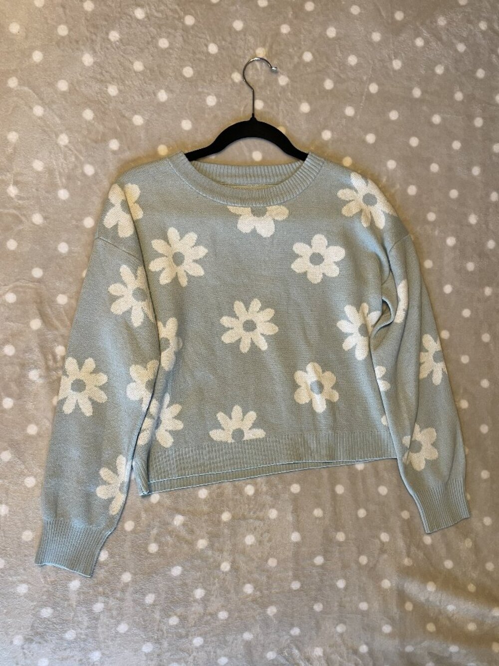Xhilaration Blue flowered Sweater